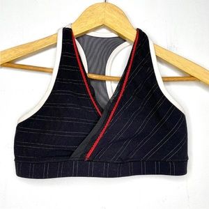 Lululemon Not So Deep V Mesh Sports Bra Size 6 Black Silver Pin Stripe